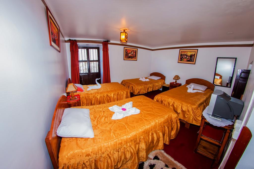فندق Marlon'S House Cusco Santa Ana  الغرفة الصورة