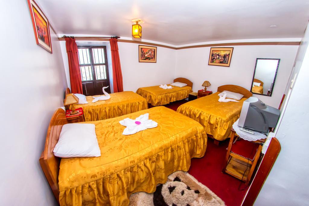 فندق Marlon'S House Cusco Santa Ana  الغرفة الصورة