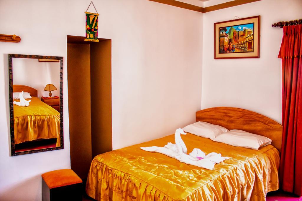 فندق Marlon'S House Cusco Santa Ana  الغرفة الصورة