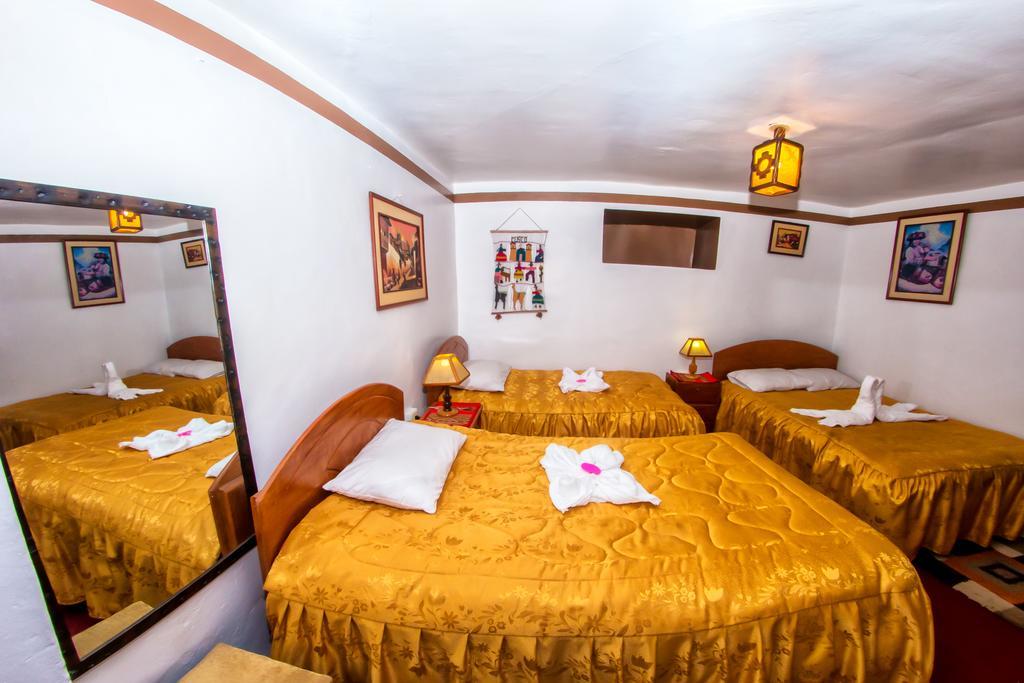 فندق Marlon'S House Cusco Santa Ana  الغرفة الصورة