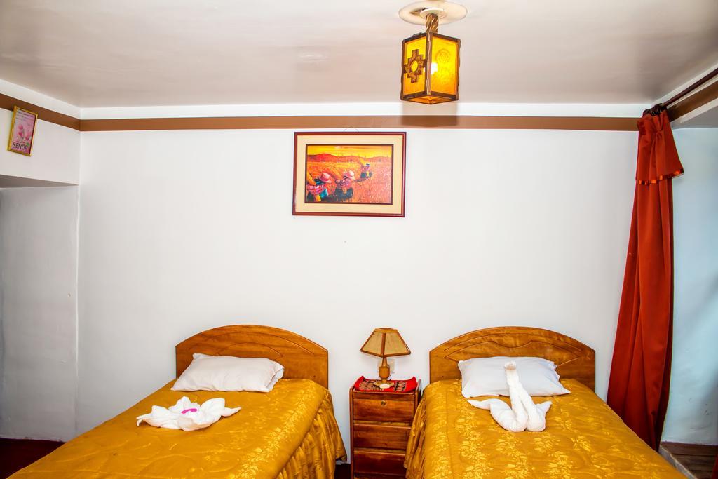 فندق Marlon'S House Cusco Santa Ana  الغرفة الصورة